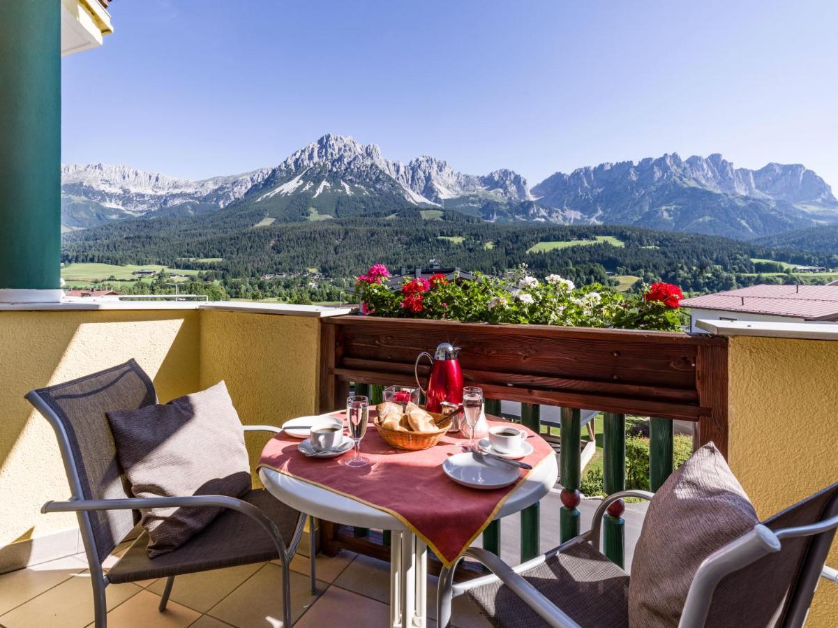 Apparthotel Tom Sojer Ellmau Bagian luar foto