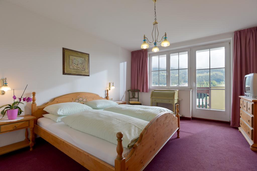 Apparthotel Tom Sojer Ellmau Ruang foto