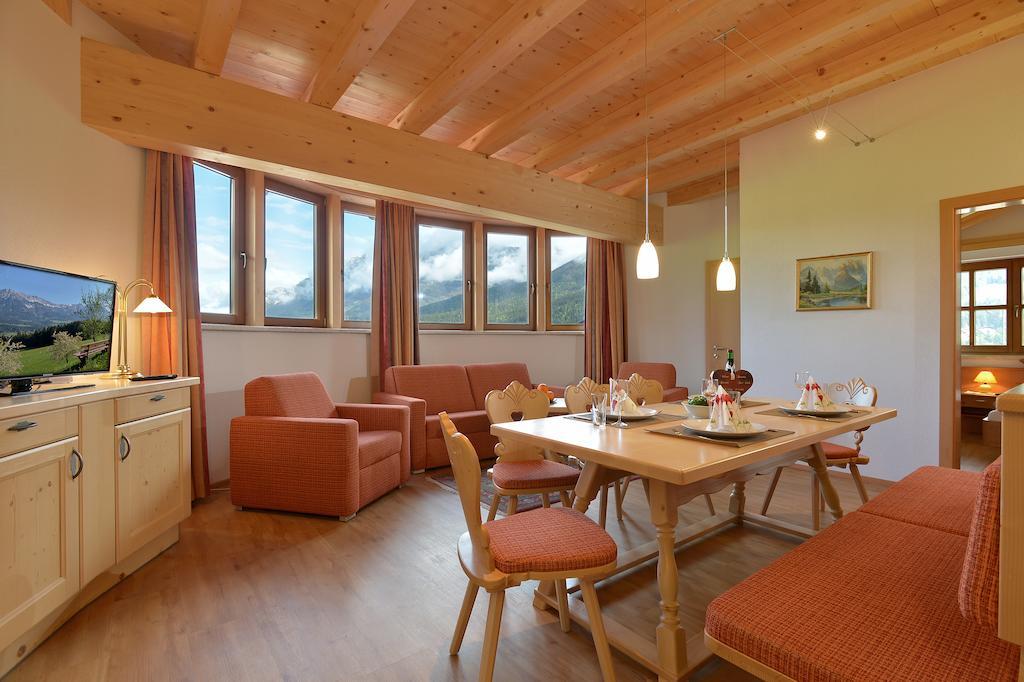 Apparthotel Tom Sojer Ellmau Bagian luar foto